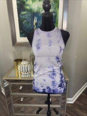 lululemon athletica Blue and White Tie-Dye Striped Tank Top